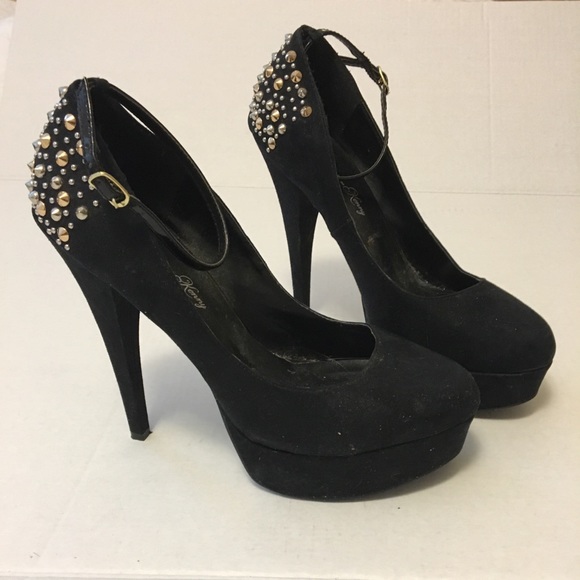 Black suede pumps with metallic heel - Picture 1 of 6